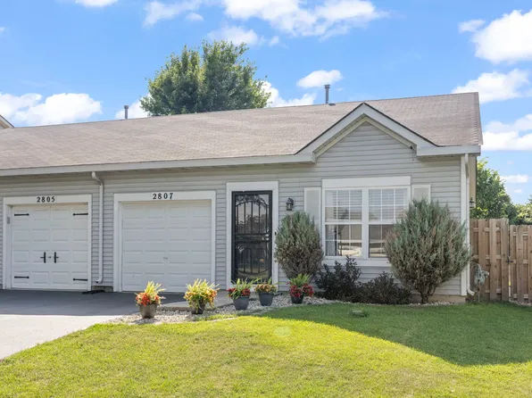 2807 Sun Valley Dr, Plainfield, IL 60586