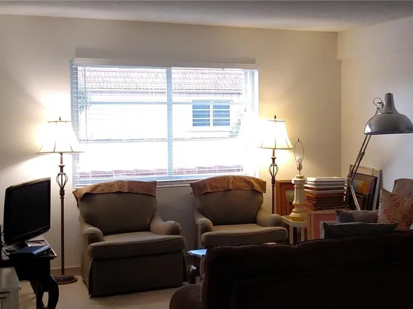 659 W Oakland Park Boulevard #207C, Oakland Park, FL 33311