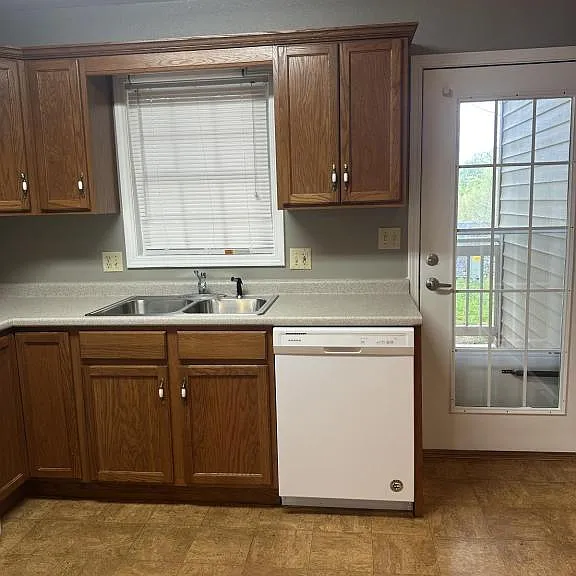 119 Boone Ridge Dr — Photo 3