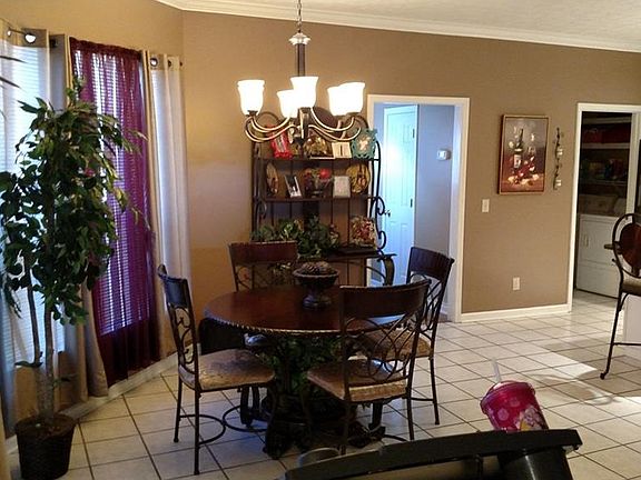 2nd image of 8536 Hampshire Dr