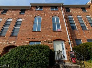 3720 Madison Ln, Falls Church, VA 22041