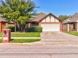 1729 NE 7th St, Oklahoma City, OK 73117