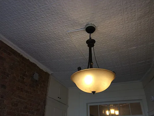 Rented by DGW N Y Realty Group LLC | media 33