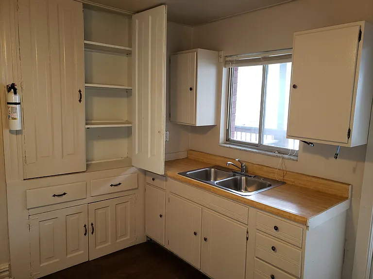 512 Broadway Ave #3 — Photo 12