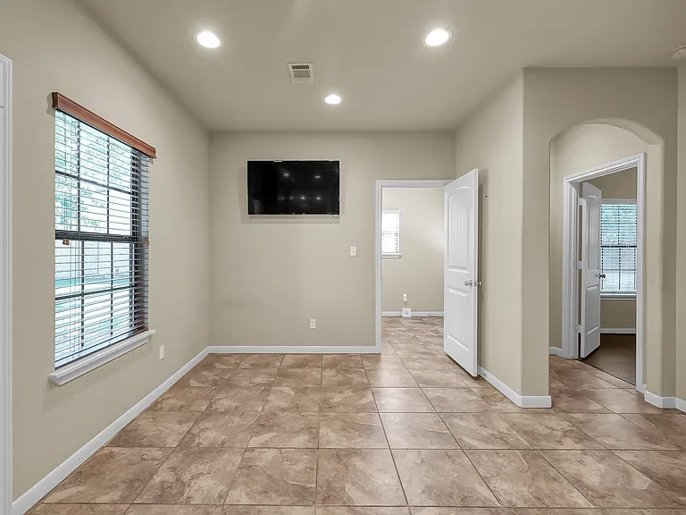 40102 Country Forest Dr — Photo 16