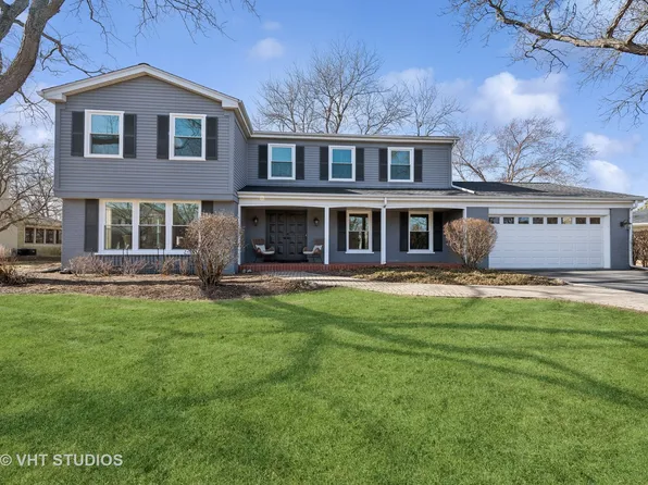 701 Oxbow Ln, Barrington, IL 60010