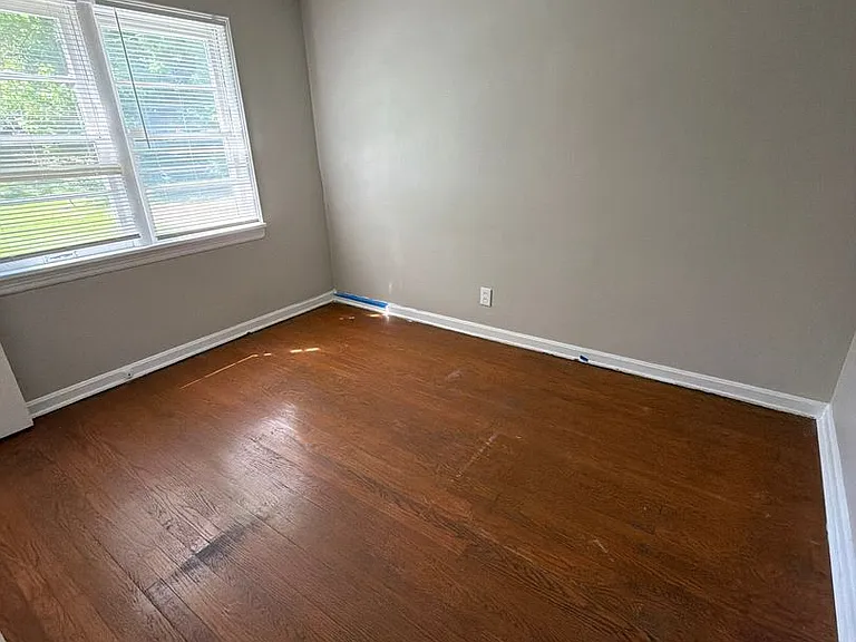 1831 Engelholm Ave — Photo 4