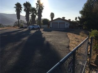 32195 Joshua Dr, Wildomar, CA 92595