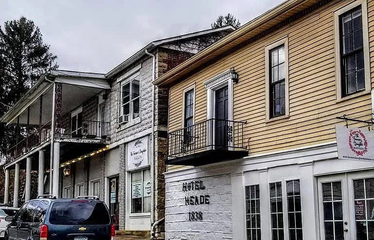 228 Main St — Photo 7
