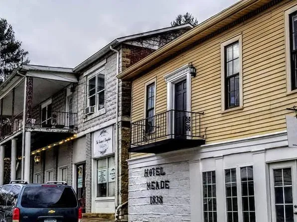 228 Main St, Brandenburg, KY