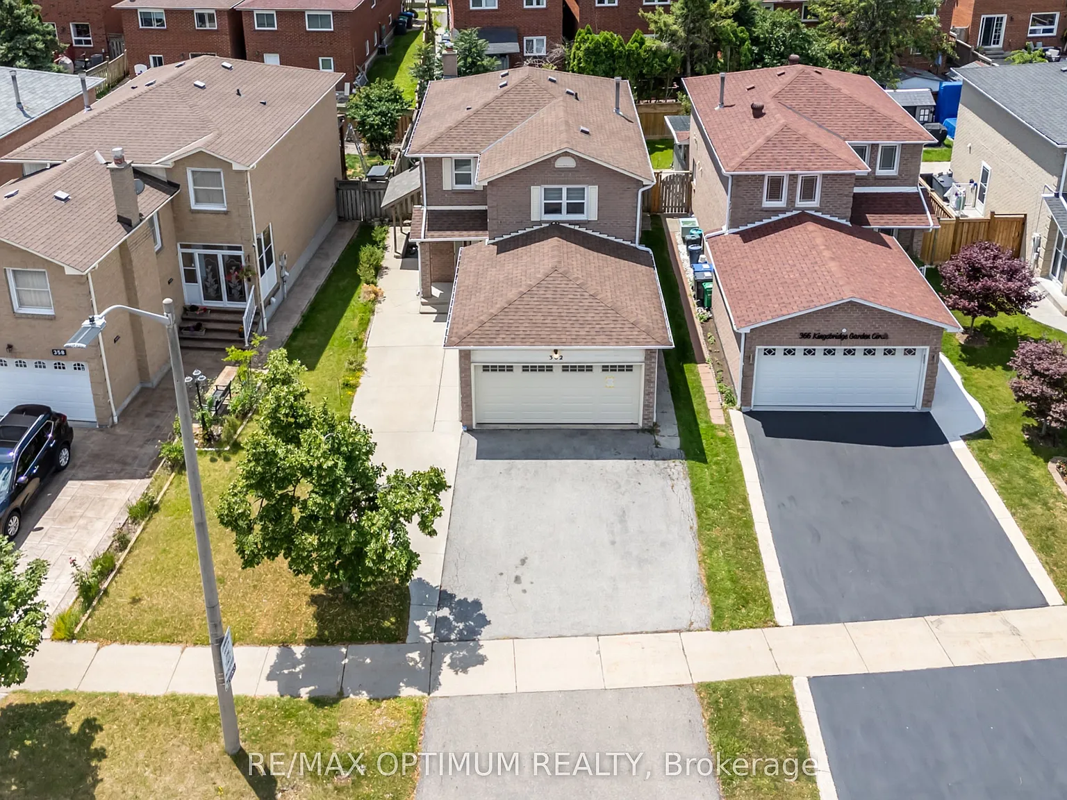4 bed, $3,800 — Photo 2