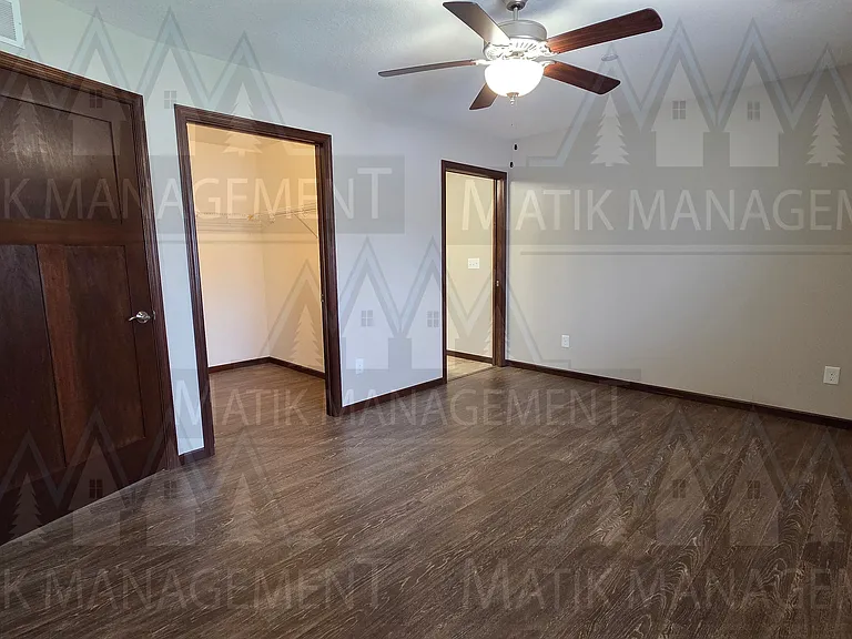2581 Hawk Ridge Ct SE — Photo 21