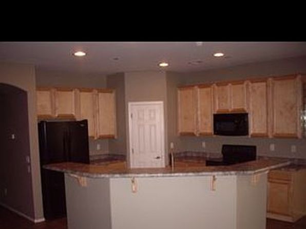 10413 W Roanoke Ave, Avondale, AZ 85392