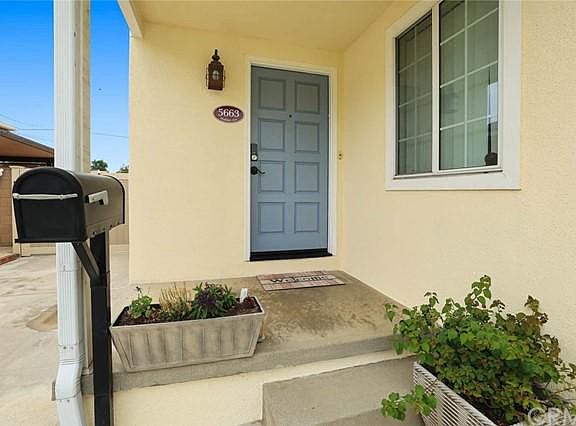 2nd image of 5663 Huddart Ave