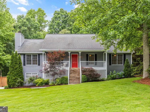 5761 E Emerald Oaks Ln, Acworth, GA 30102