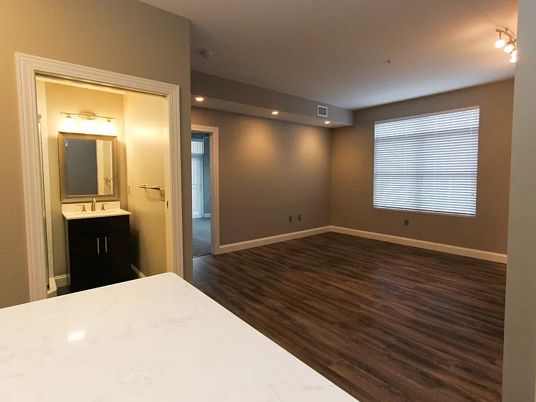 770 Elmwood Ave — Photo 10
