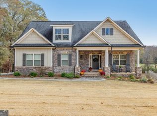 254 Lakewood Cove Dr, Demorest, GA 30535