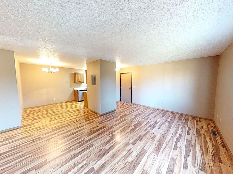 1st image of 350 & 360 N Main Ave #3
