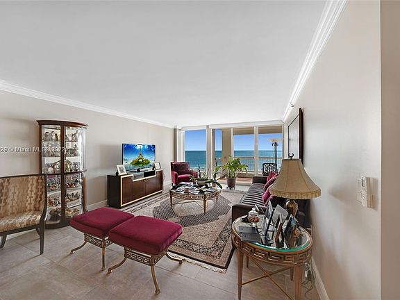 5th image of 9341 E Collins Ave #601