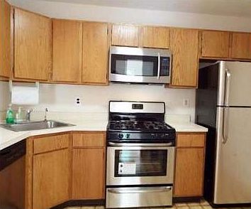 2nd image of 36 Azalea Ct