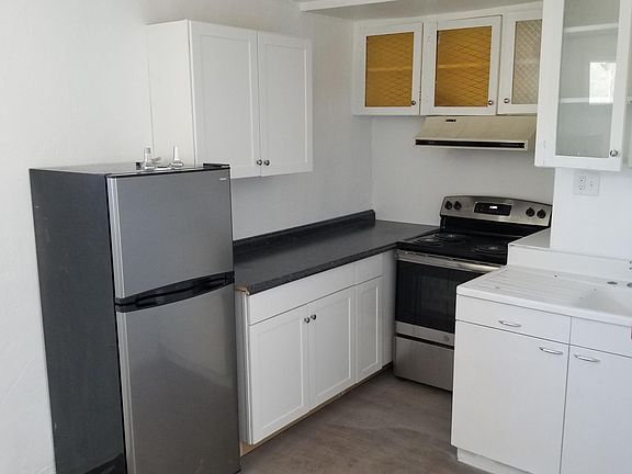 4th image of 2602 N Balboa Ave APT 7