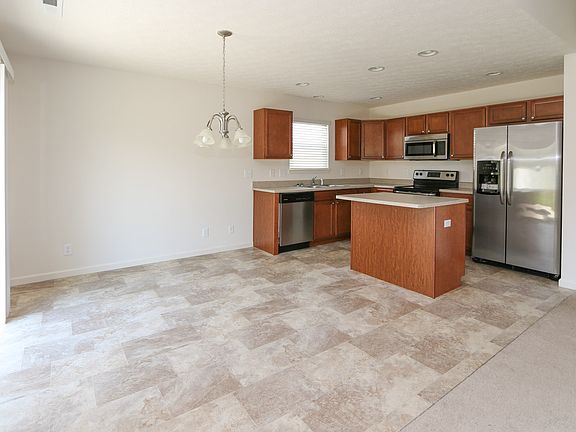 5th image of 3160 Morallion Dr