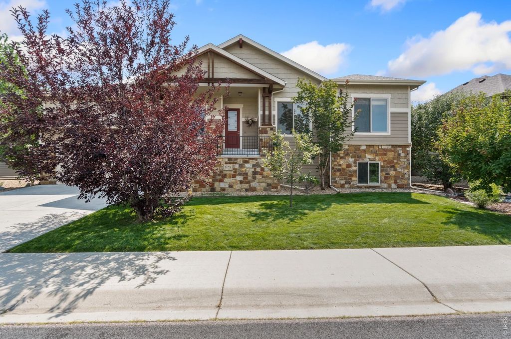 629 Deer Meadow Dr