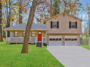 240 Powder Mill Dr, Dallas, GA 30157