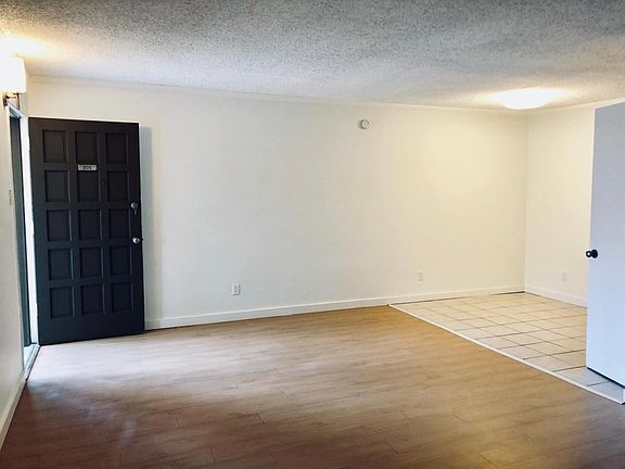 4th image of 2211 Lawnmont Ave APT 309