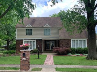 665 Cortez Dr, Forsyth, IL 62535