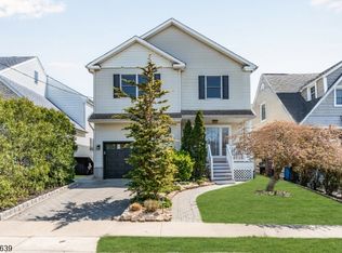 52 7th St, North Arlington Boro, NJ 07031