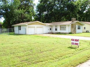 327 W 58th St S, Wichita, KS 67217