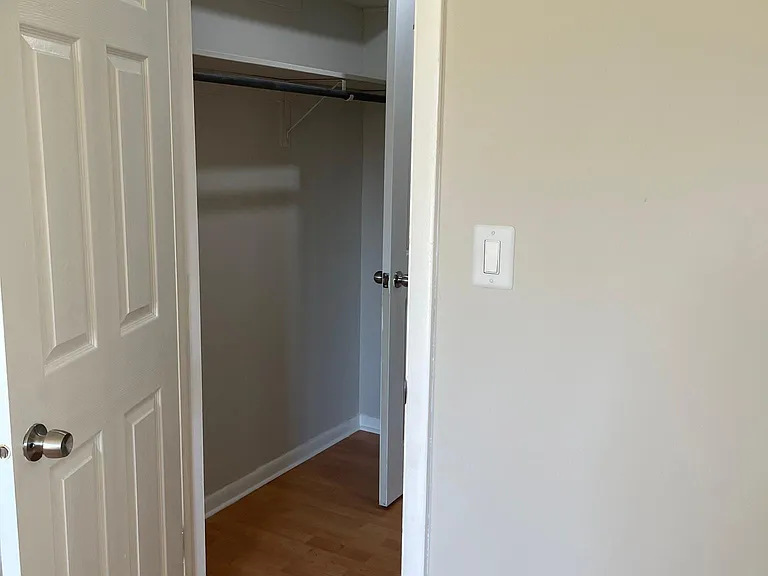1430 N Evergreen Ave #1 — Photo 14
