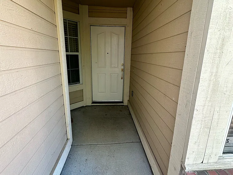 728 Sands Way — Photo 3