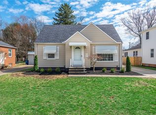 4027 W 227th St, Fairview Park, OH 44126