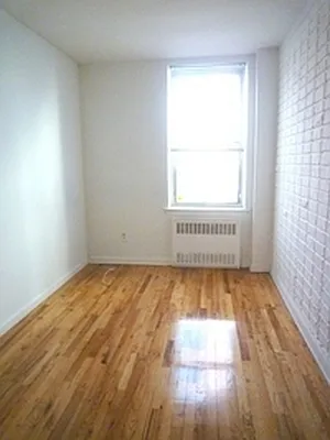 Rented by EK Realty | media 7