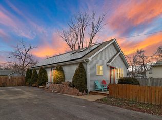 26280 N Lilac Dr, Mundelein, IL