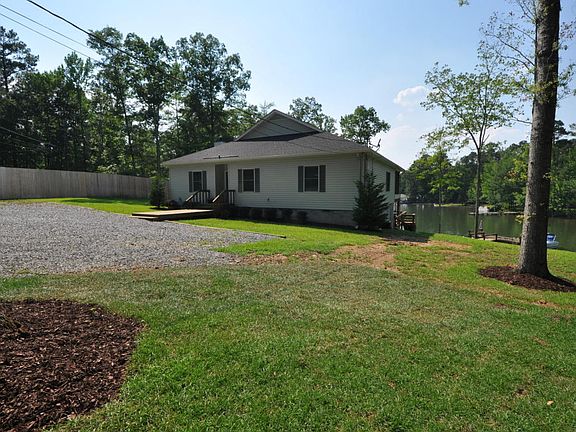 3rd image of 1627 Moonbranch Dr