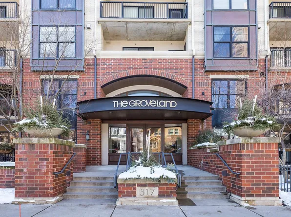 317 Groveland Ave Unit 420, Minneapolis, MN 55403