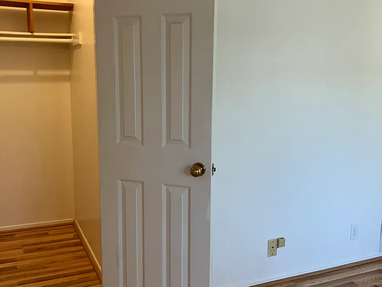 230 Entrance Rd #12 — Photo 14