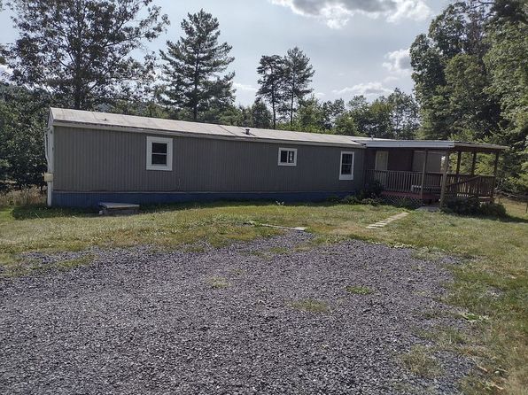 438 Hillside Dr