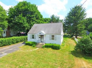 56 Spring St, Glastonbury, CT 06033