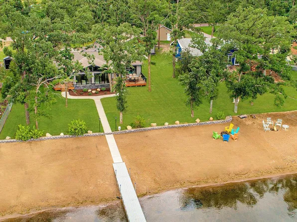 22255 Gull Lake Dr, Nisswa, MN 56468