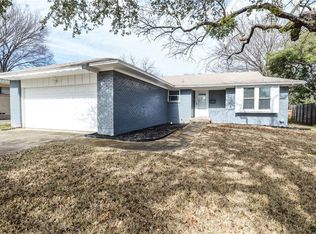 9876 Estacado Dr, Dallas, TX 75228