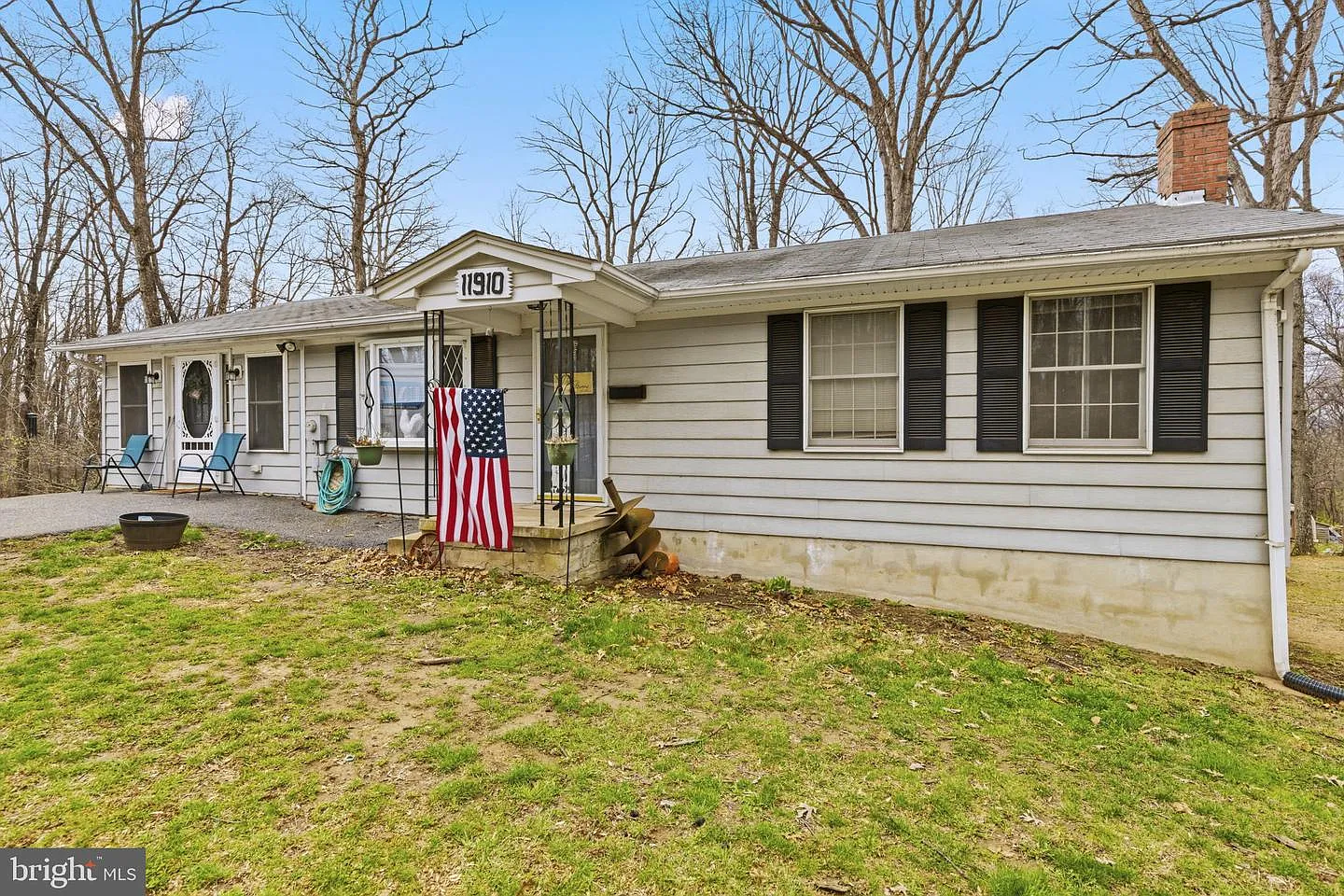 11910 Warner Rd photo 1