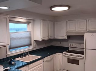 77 Randall St APT 1, Portland, ME 04103