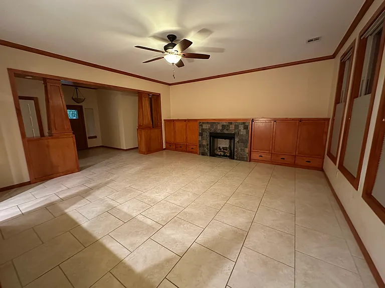 2709 Belmont Dr — Photo 15