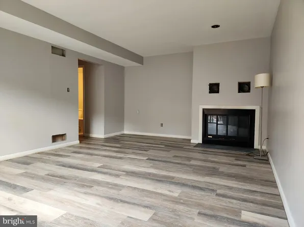 223 Lee Ct, Enola, PA 17025