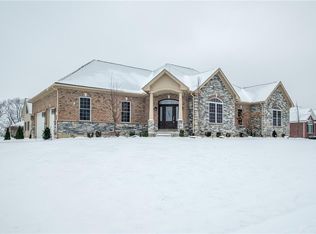 2787 Corinth Pl, Dayton, OH 45434