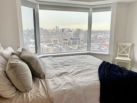 3rd image of 155 Yorkville Ave #2918